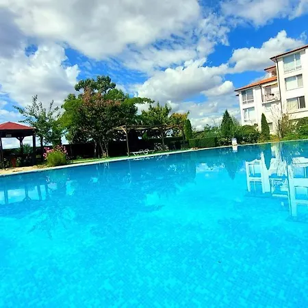 Apartment Rutland 2 - Menada