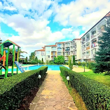Rutland 2 - Menada Apartament *